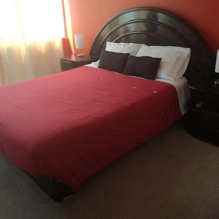 Teatinos 690 Apartman Santiago Kültér fotó